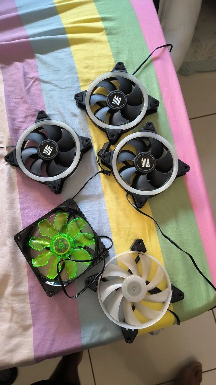 Fans diversas RGB 