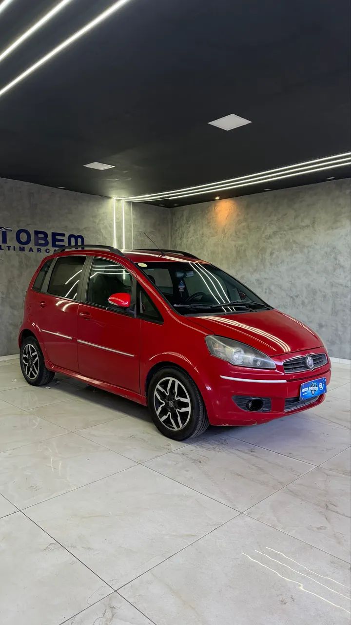 Fiat Idea Sporting Dualogic 1.8 Flex 16V 5P 2011 - Foto 2