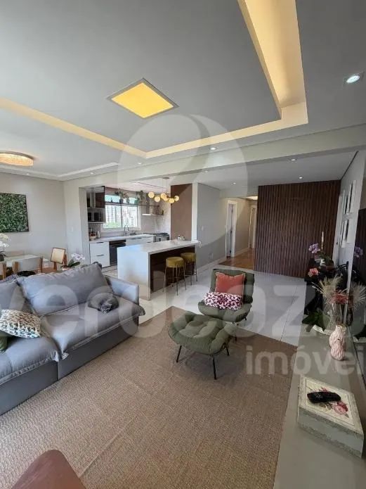 Apartamento 118m² com 3 quartos, 2 suítes e varanda no Taquaral em Campinas-SP.