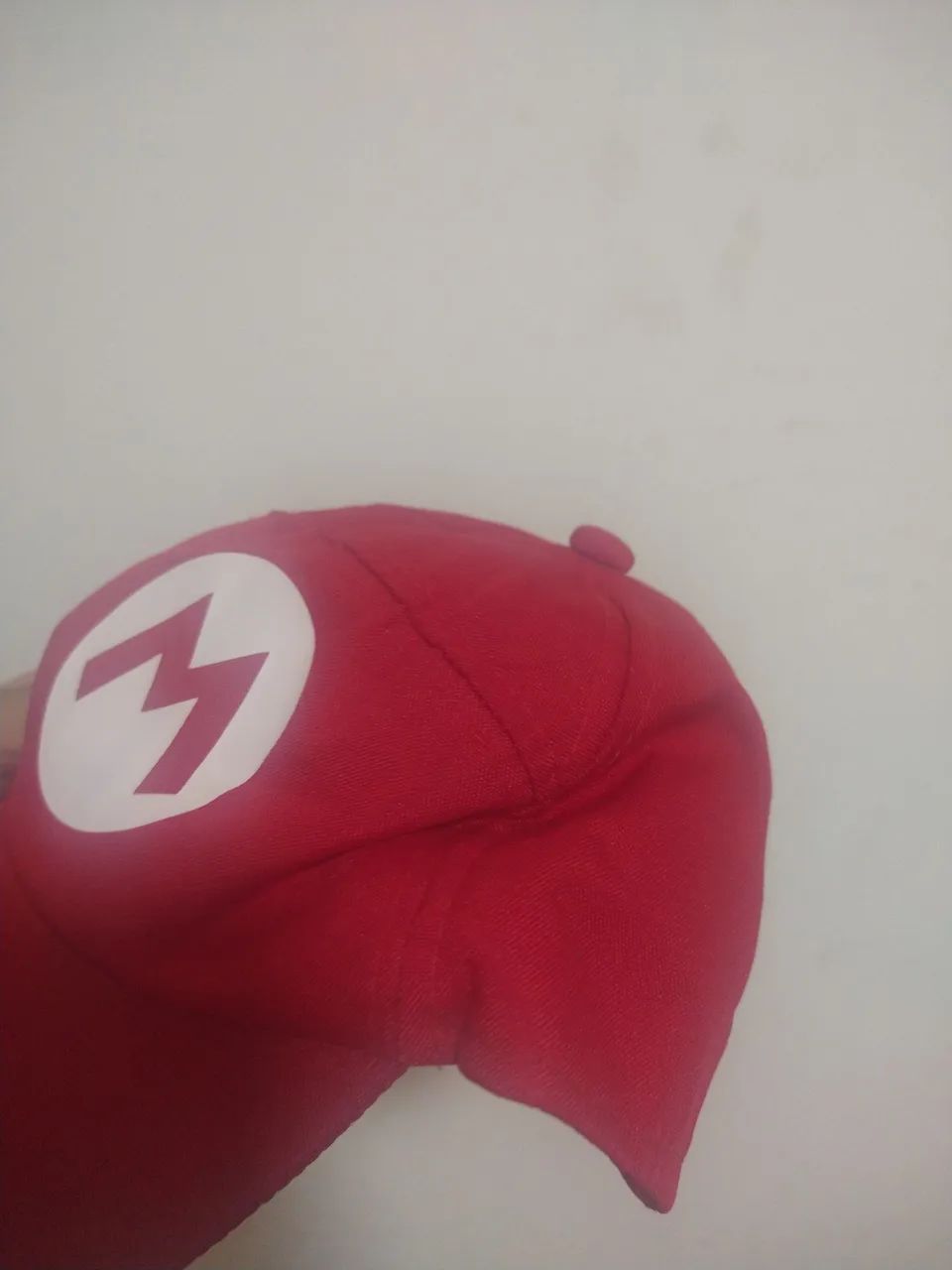 Boné Mario - Perfeito estado - Foto 2
