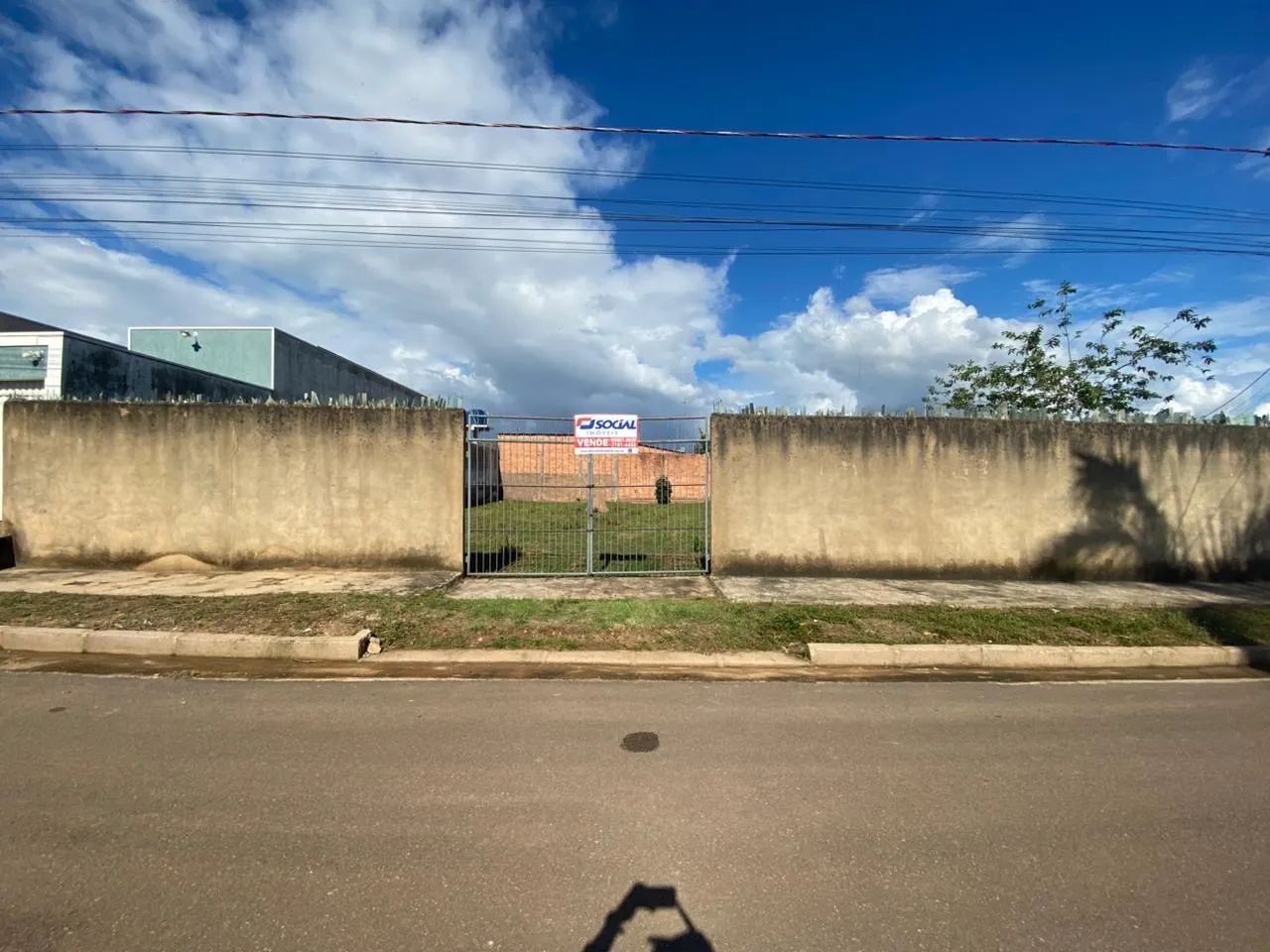 Vendo dois terrenos  - Foto 2