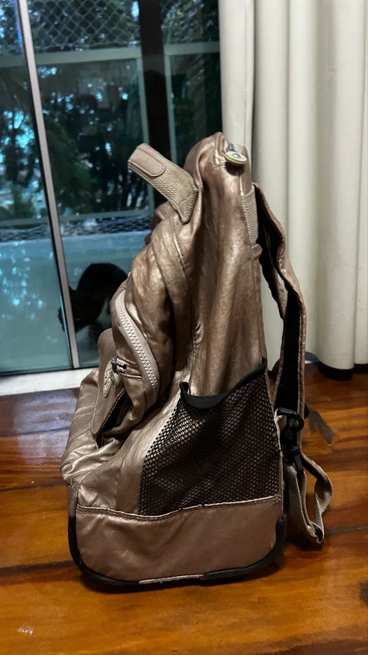 mochila kipling dourada - Foto 5
