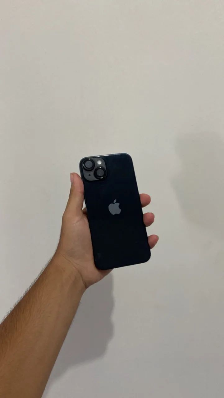 iPhone 14 azul
