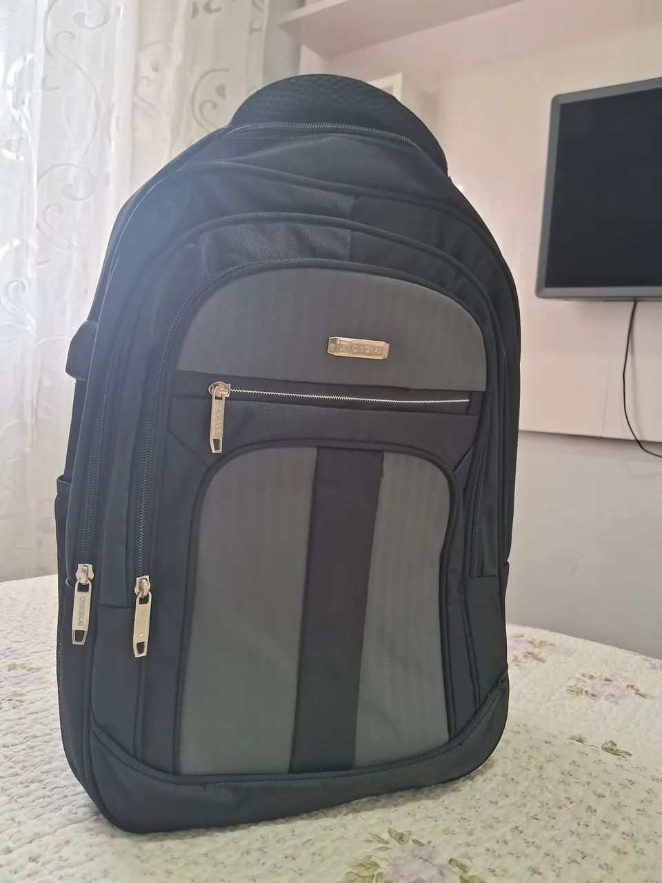 Mochila Escolar Resistente à Água da Chuva  - Foto 2