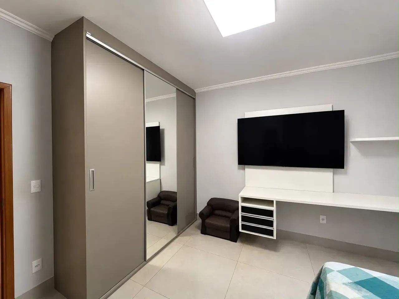 VENDO CASA PRÓXIMO A LIONS COM PISCINA E PLANEJADOS - Foto 5