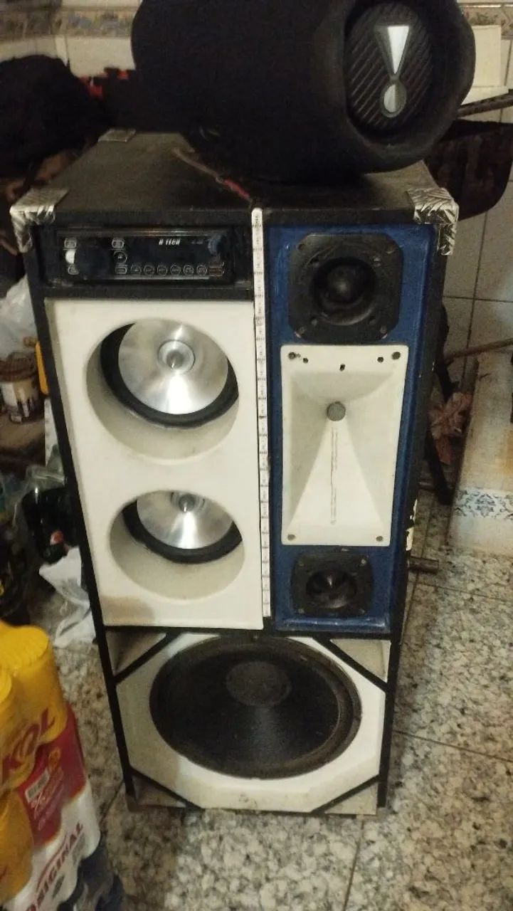 Caixa bombox 