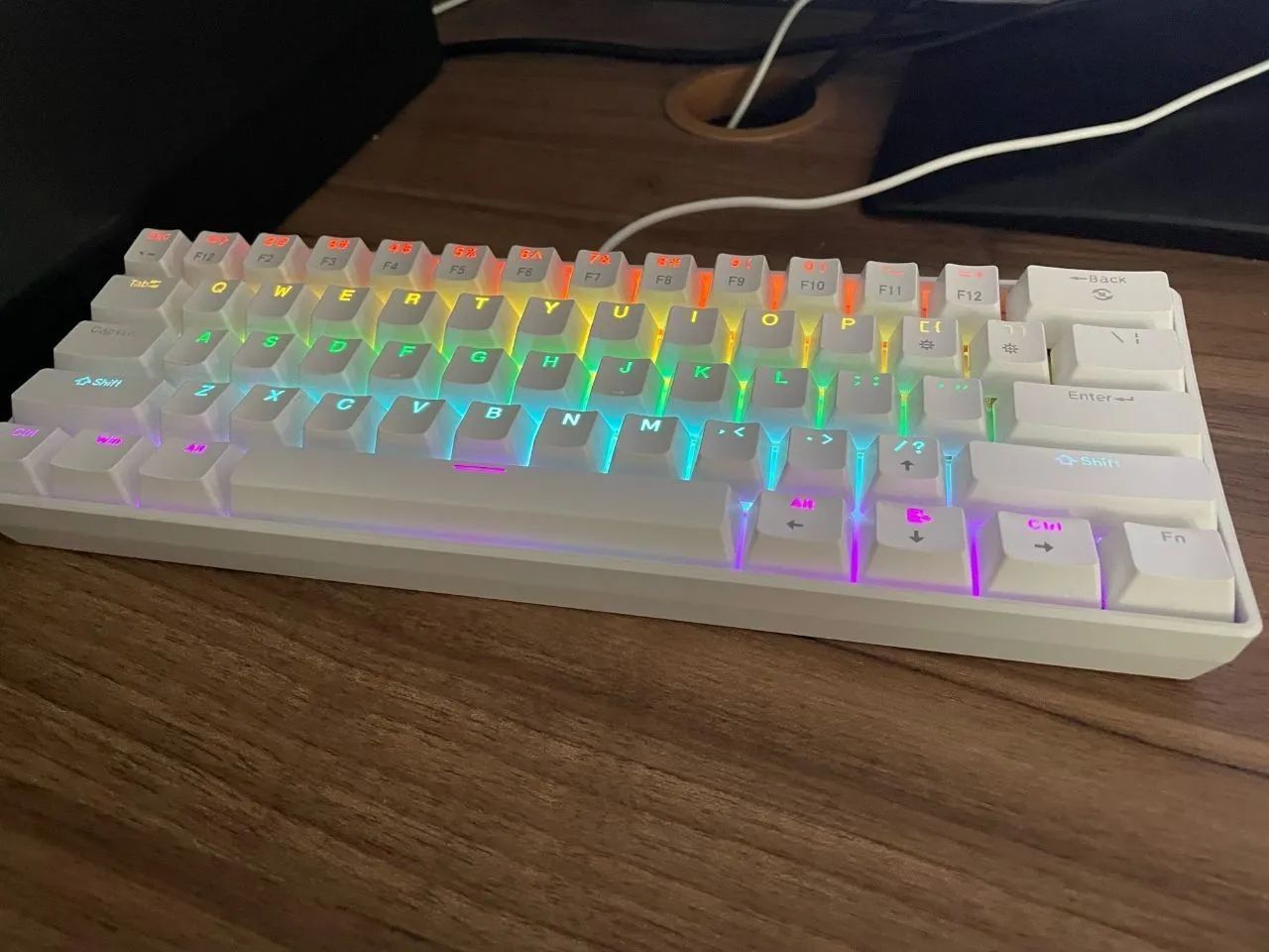 Teclado mecânico Apayado K61 (novo) - Foto 2