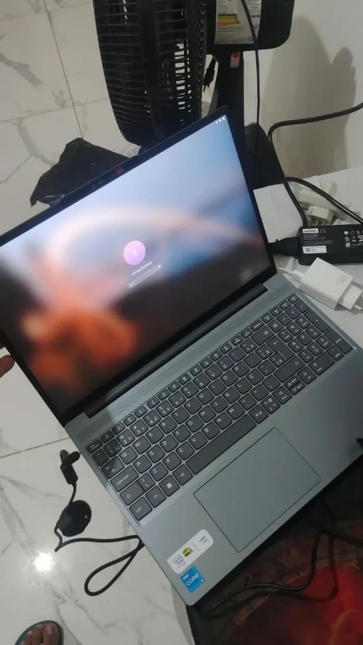 Lenovo ideapad slim 3 i5