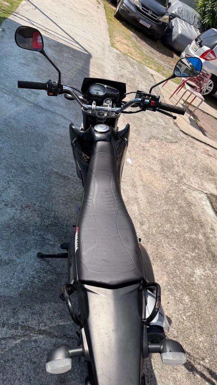 XTZ 125 E - Foto 4