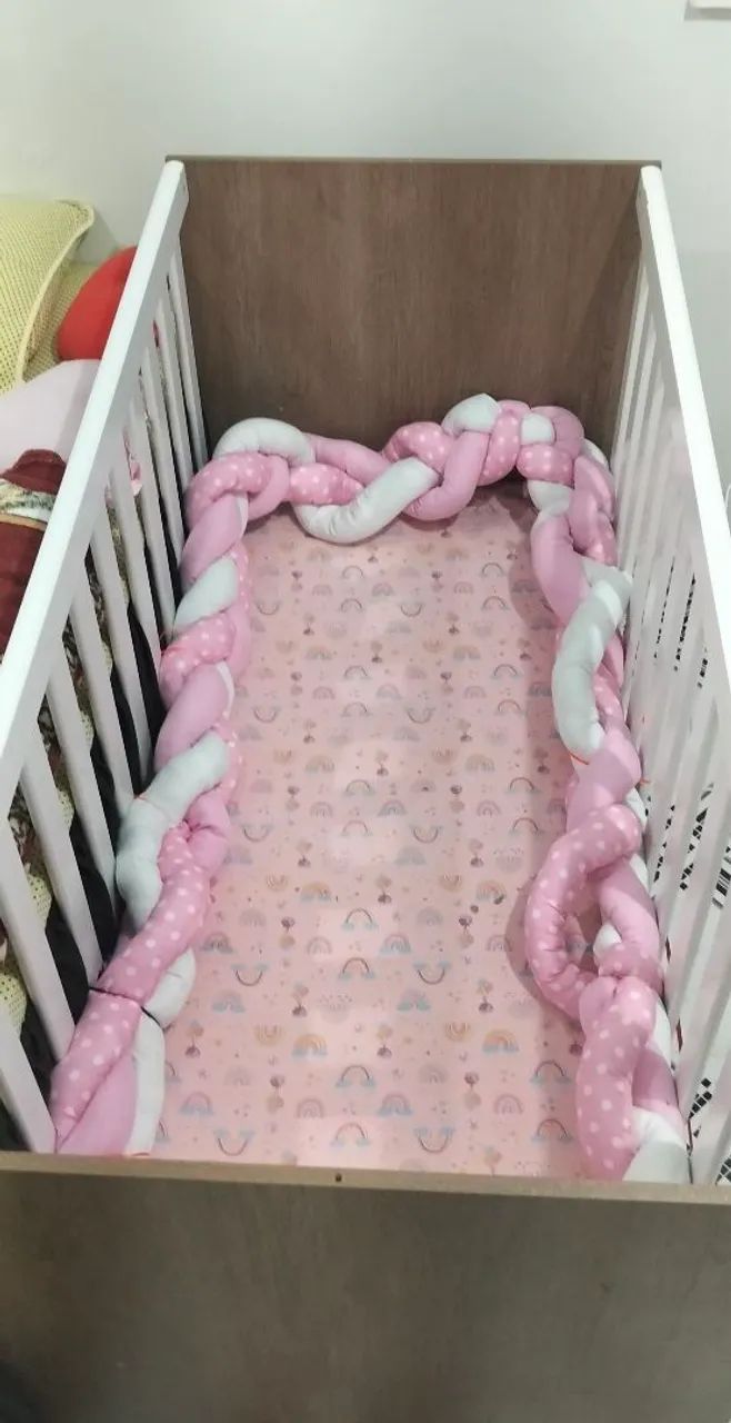 Berço e colchão 