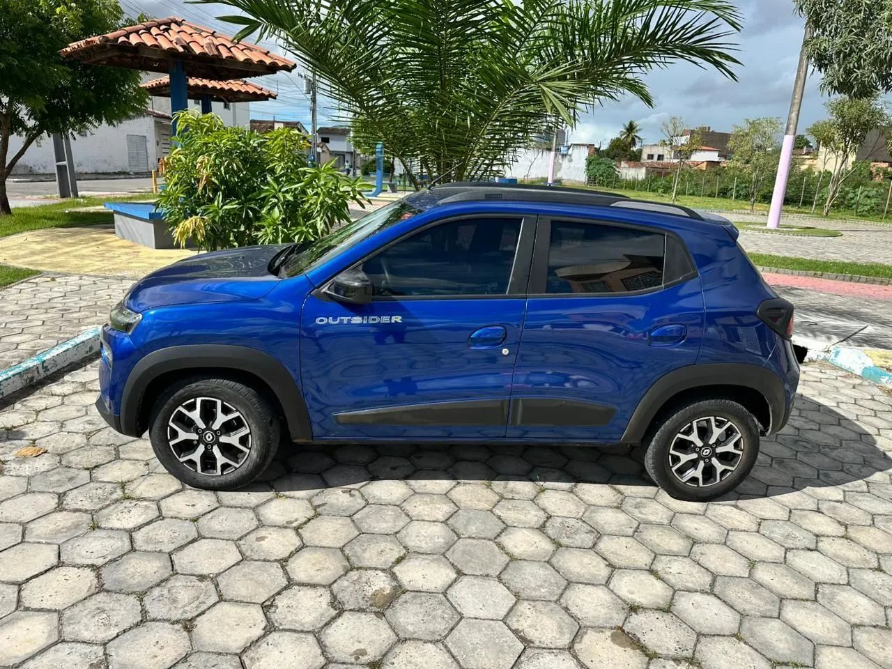 Renault Kwid Outsider 1.0 Flex 12V 5P Mec. 2023 - Foto 3