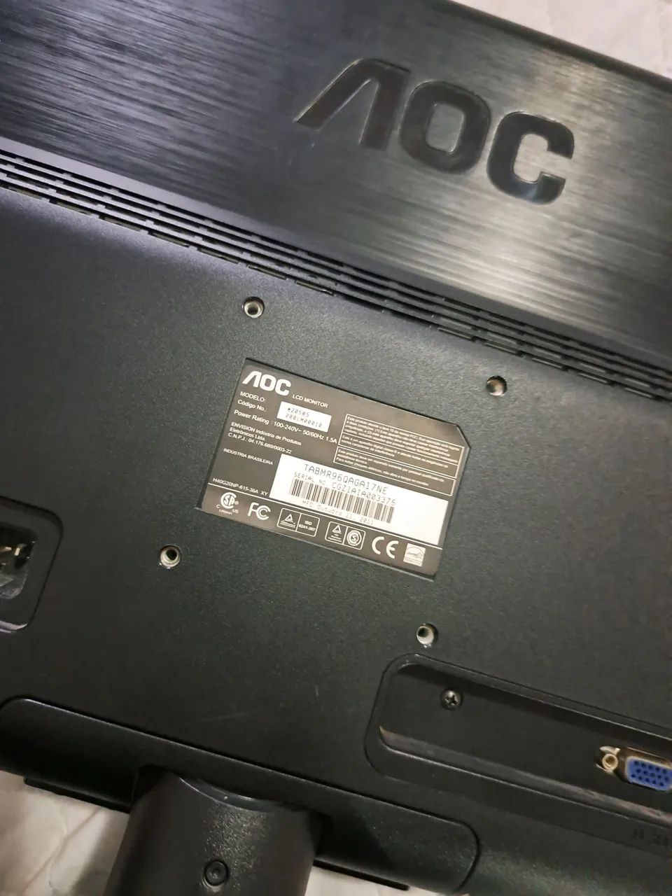 Monitor AOC - 20POLEGADAS - Foto 4