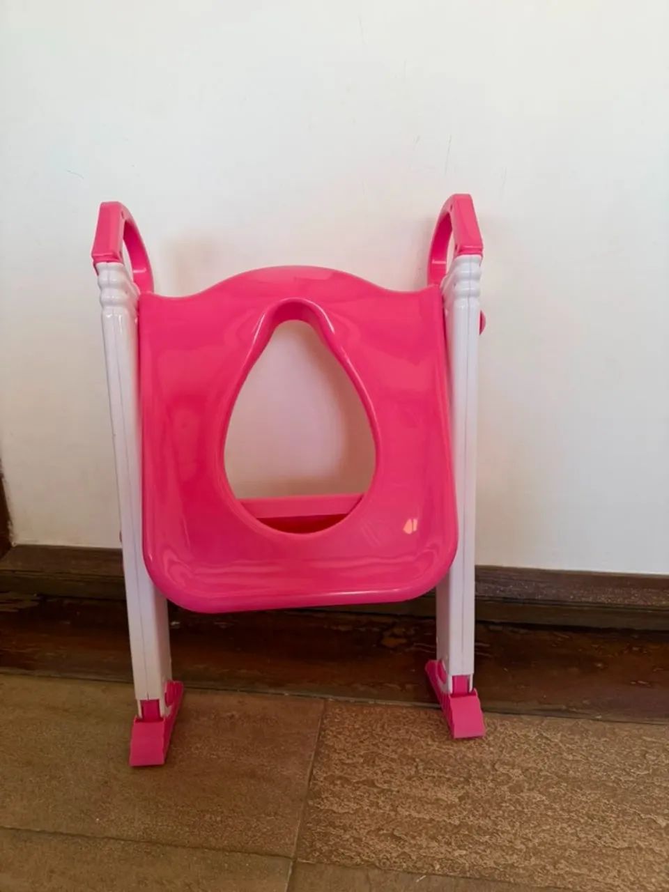 Assento Redutor Infantil com Escadinha para Vaso Sanitário - Foto 3