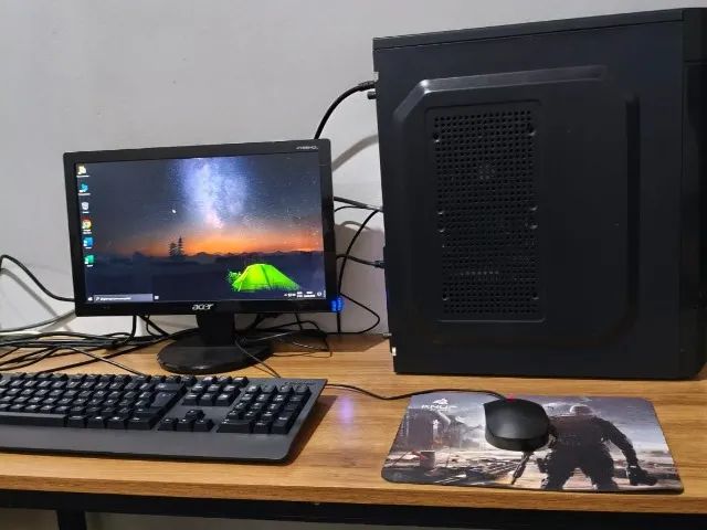 PC completo AMD FX4300/ 8Gb / R7 250X para jogos leves