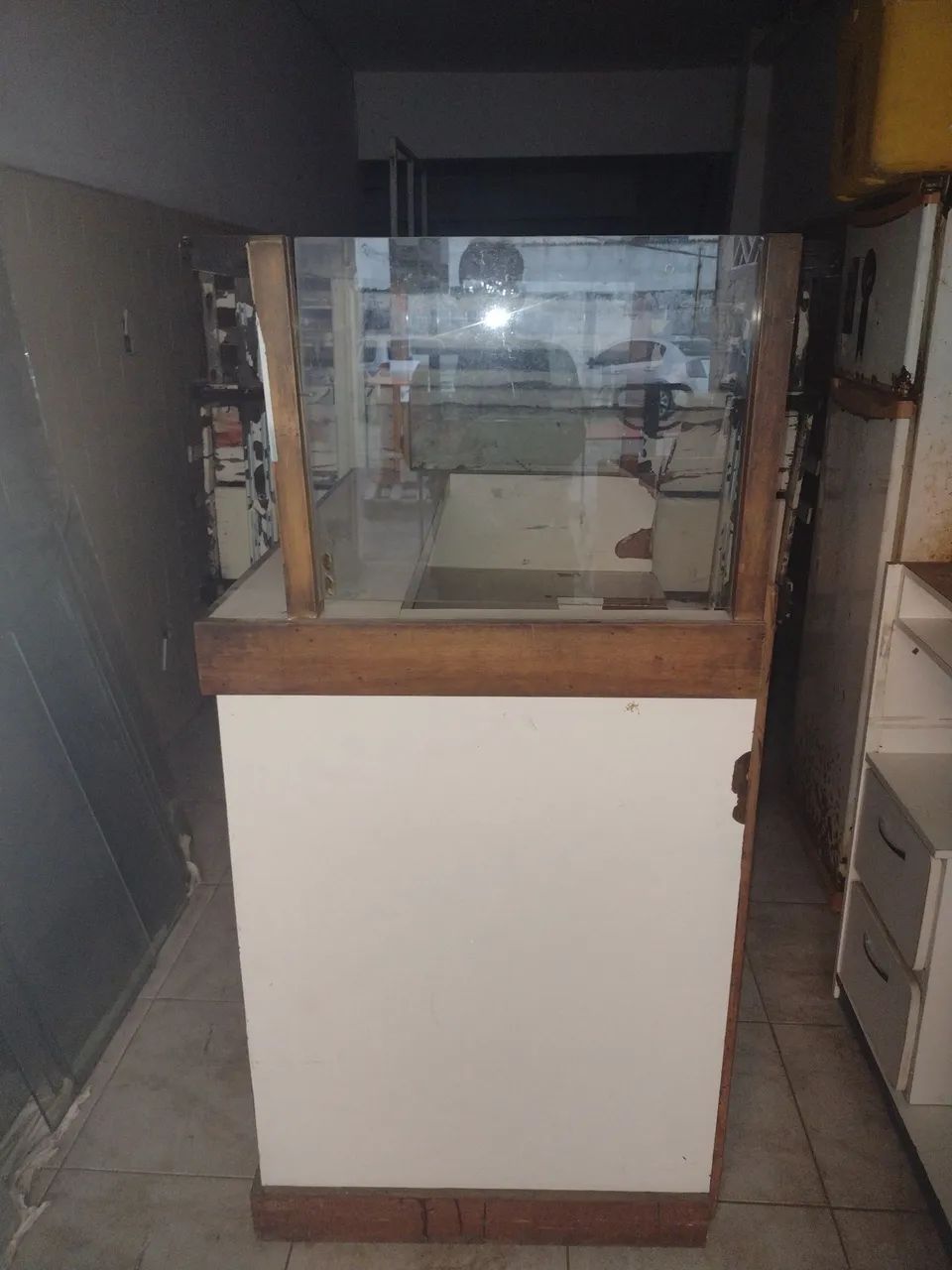 Balcão caixa c rodas * - Foto 2