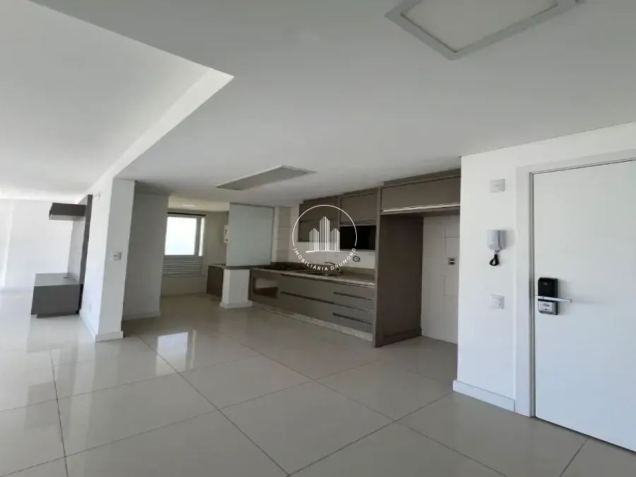Apartamento 4 Quartos com 1 Suíte e 109m² - Pedra Branca - Foto 4
