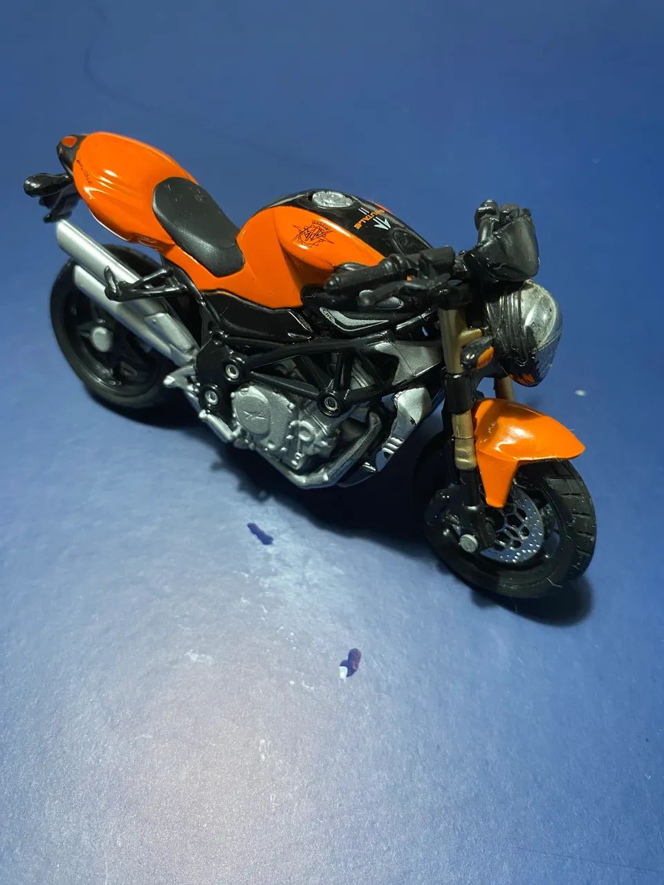 Vendo Moto Miniatura  - Foto 3