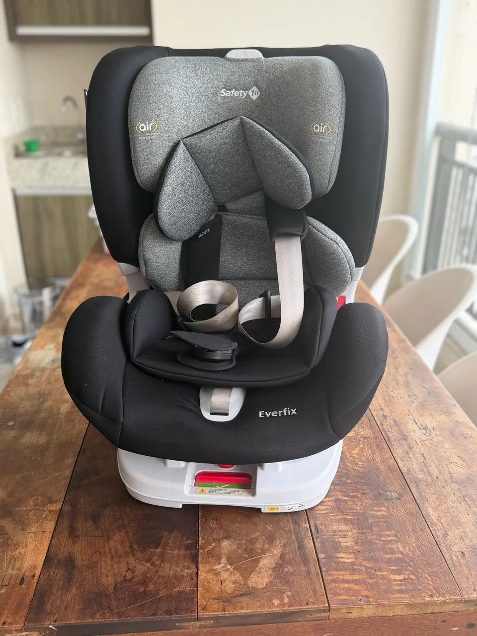 Cadeirinha Safety 1st Everfix Isofix 0 a 25 kg - Ótimo estado - Foto 3