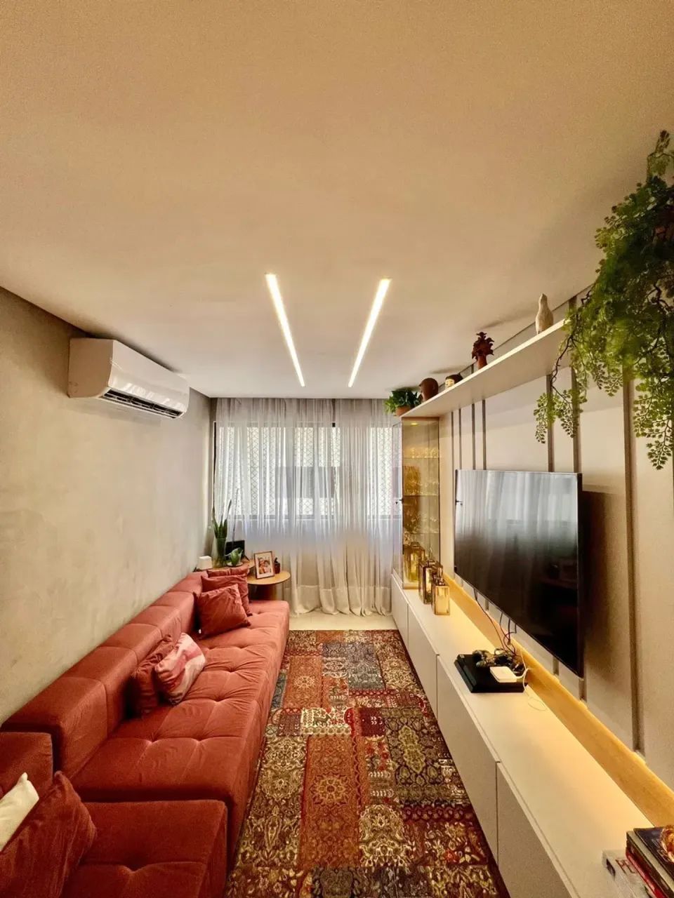 84m²  2 Quartos (1 Suíte + DCE)  Nascente em Ponta Verde