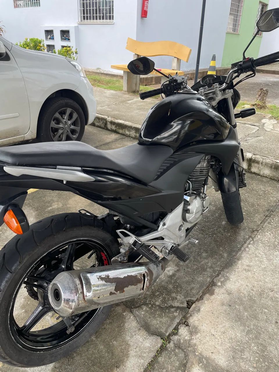 CB 300R 2010 - Foto 4