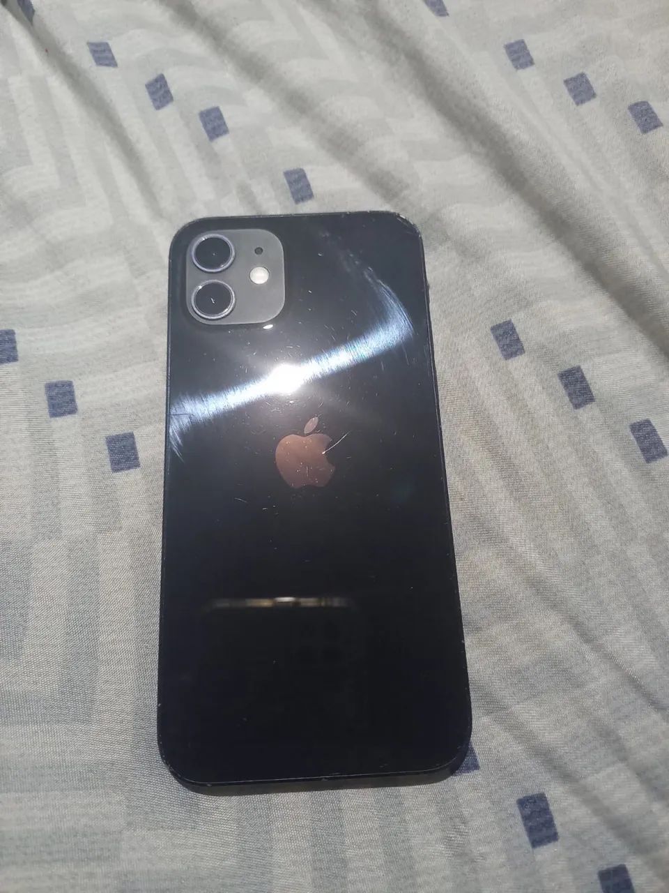 iPhone 12 ? 64GB
