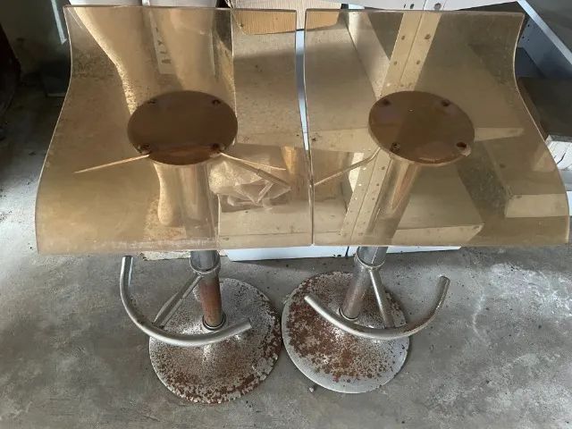 2 Banquetas Giratórias Altas