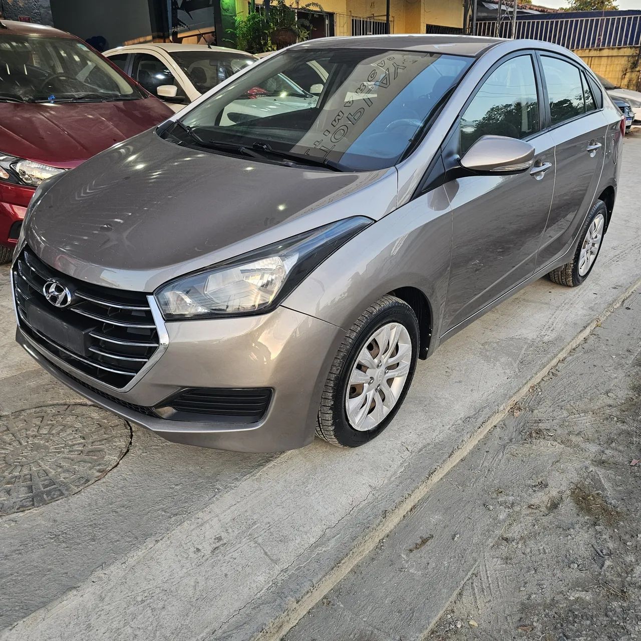 Hyundai Hb20S HB20S C.Plus/C.Style1.0 Flex 12V Mec. 4P 2017