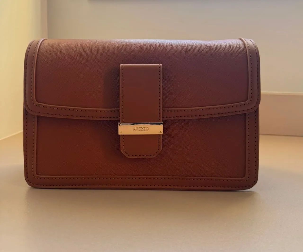 Bolsa caramelo Arezzo transversal tiracolo - Foto 3