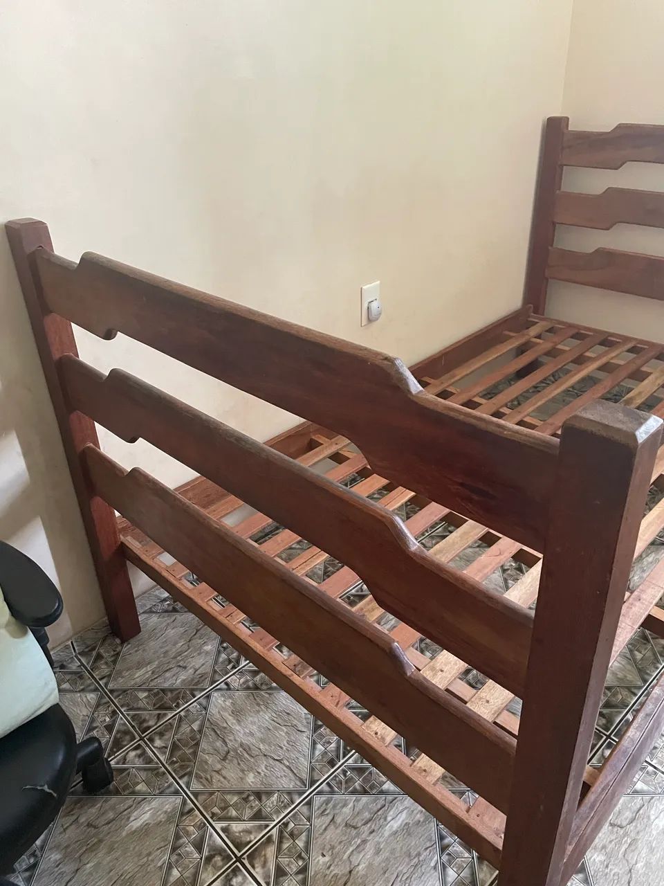 Cama de madeira solteirão  - Foto 5