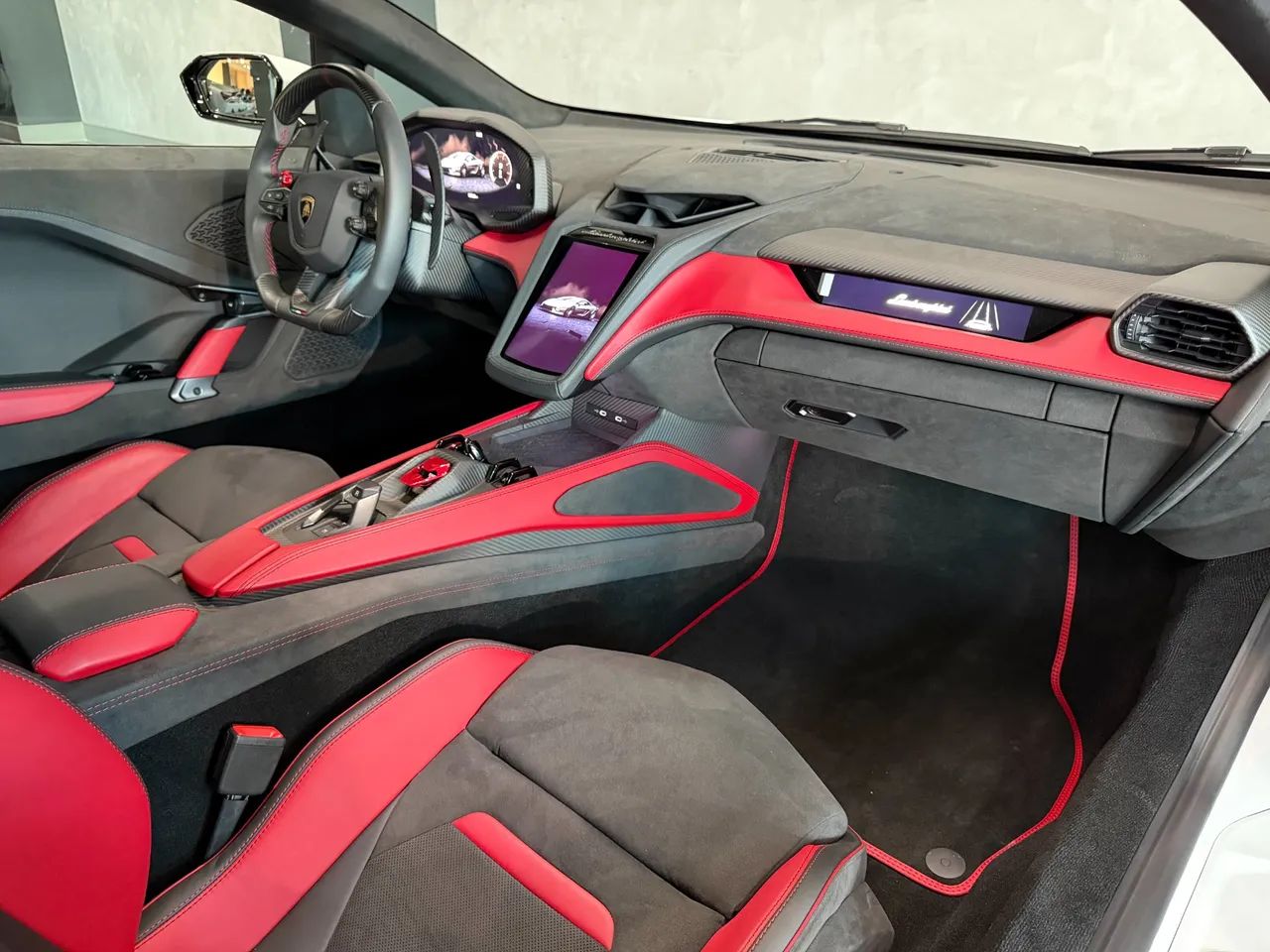 Lamborghini Temerário 4.0 V8 Bi-Turbo Aut. 2026, foto 12 de 13