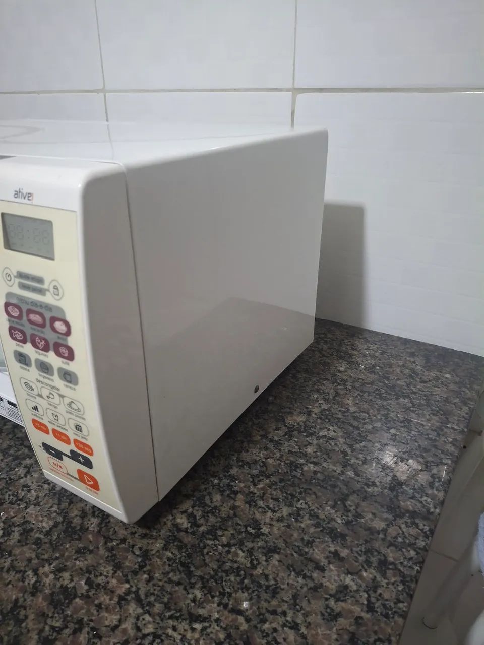 Microondas brastemp 31 litros  - Foto 4