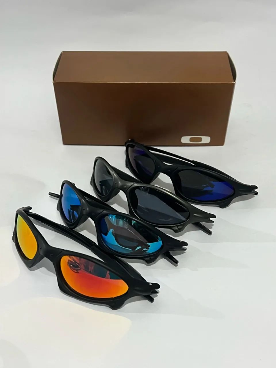 Óculos Juliete penny disponível em lentes variadas 