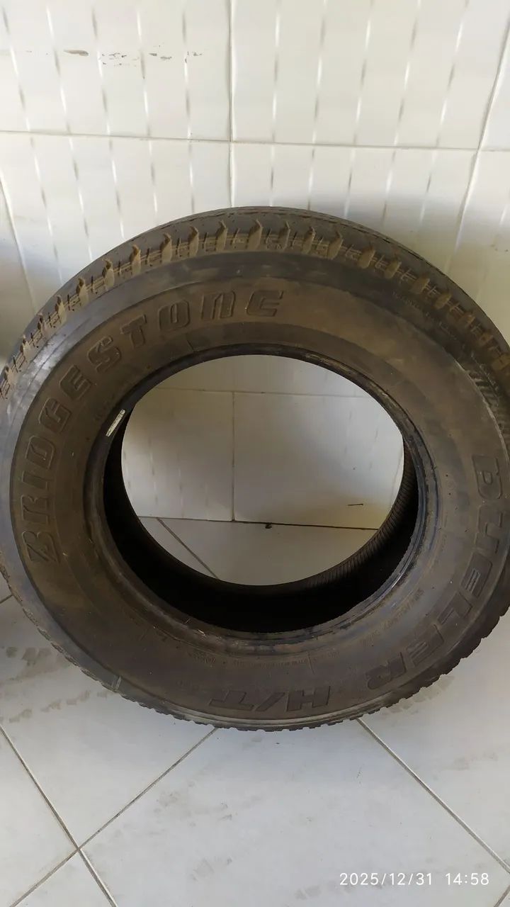 Jogo Pneus Caminhonete Bridgestone 265 65 R17 Aro 17 (mais de meia vida) P/ L200 S10 Hilux - Foto 2