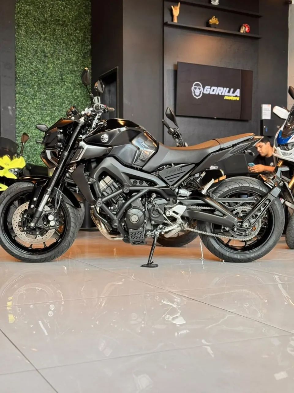 YAMAHA MT 09 - Foto 3