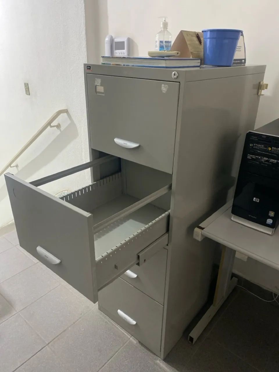Arquivo de aço 4 gavetas  - Foto 2