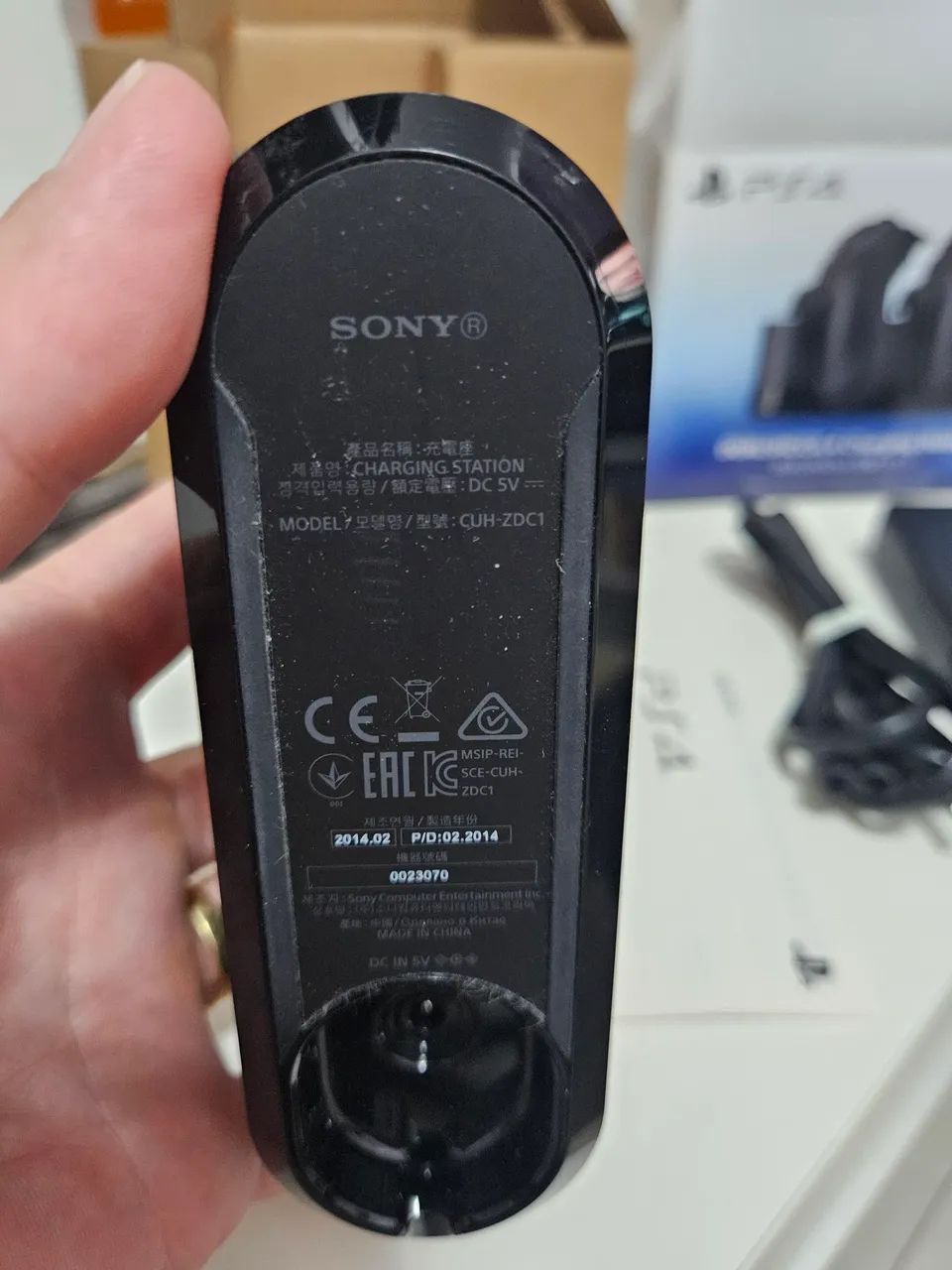 Base de Carregamento controle ps4 original  - Foto 4