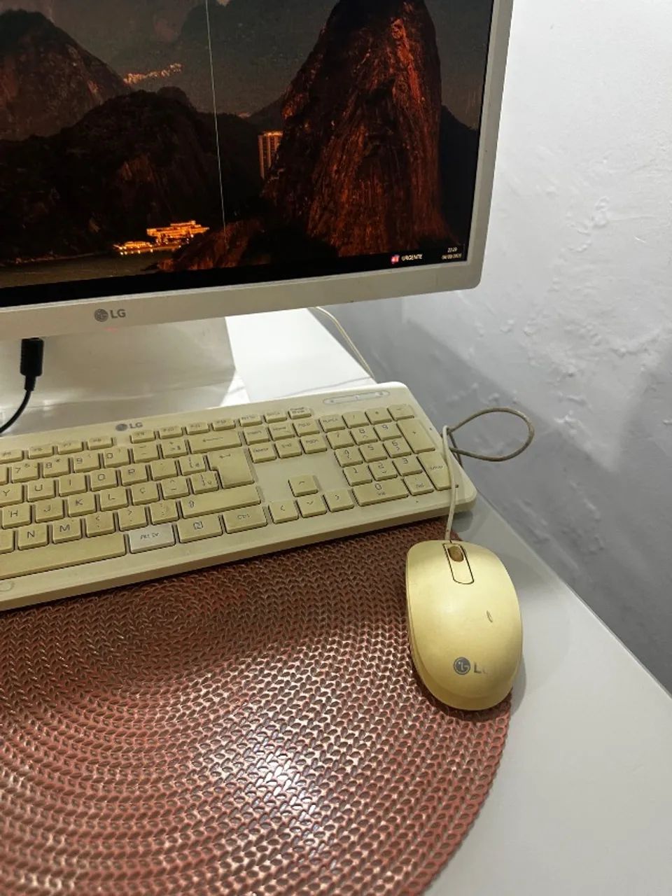 Computador Lg All in One 23,8? polegadas  - Foto 2