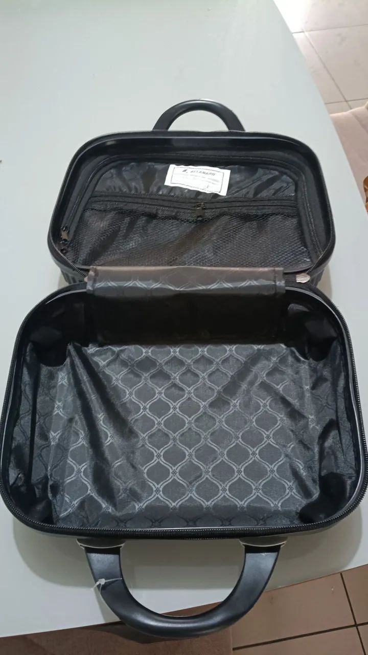 Frasqueira ABS  - Foto 2