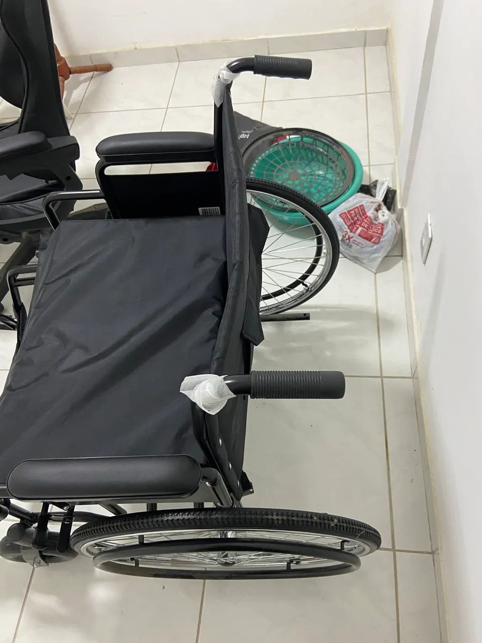 Cadeira de rodas  - Foto 3