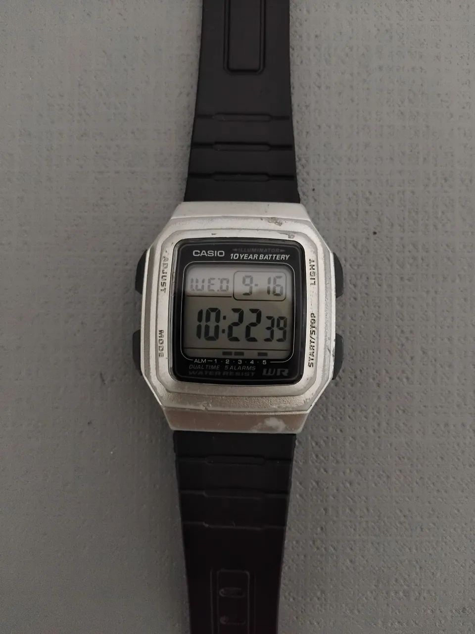 Relógio Casio F201WA