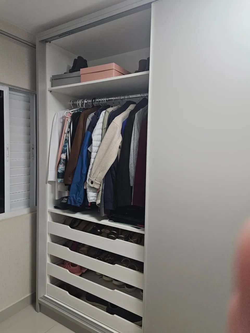 Guarda roupas - muito novo - Foto 3