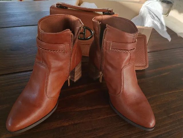 Vendo: Bota + bolsa com porta documentos  - Foto 2