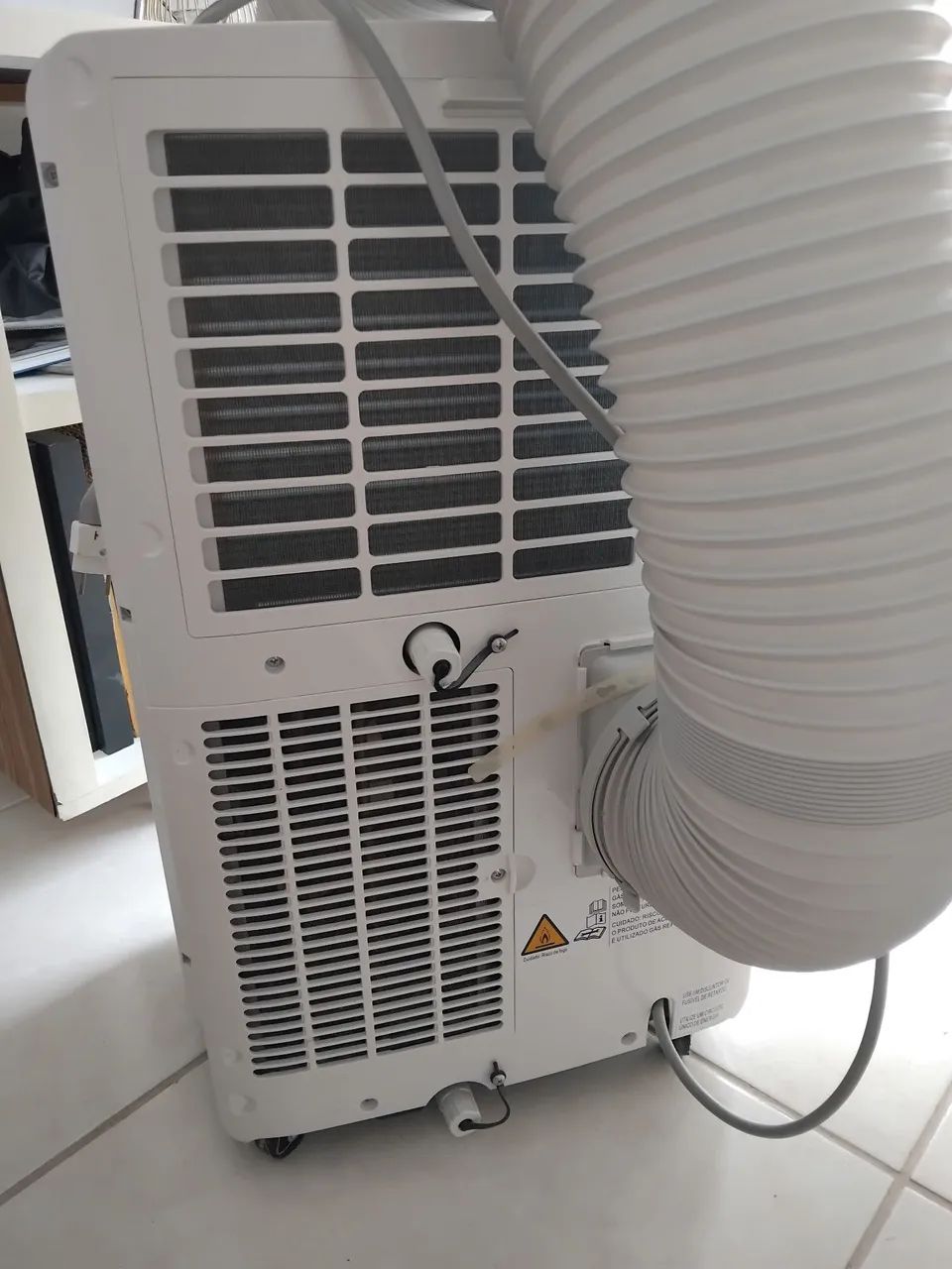 Ar condicionado de piso SEMINOVO Hisense 12mil BTUS  - Foto 2