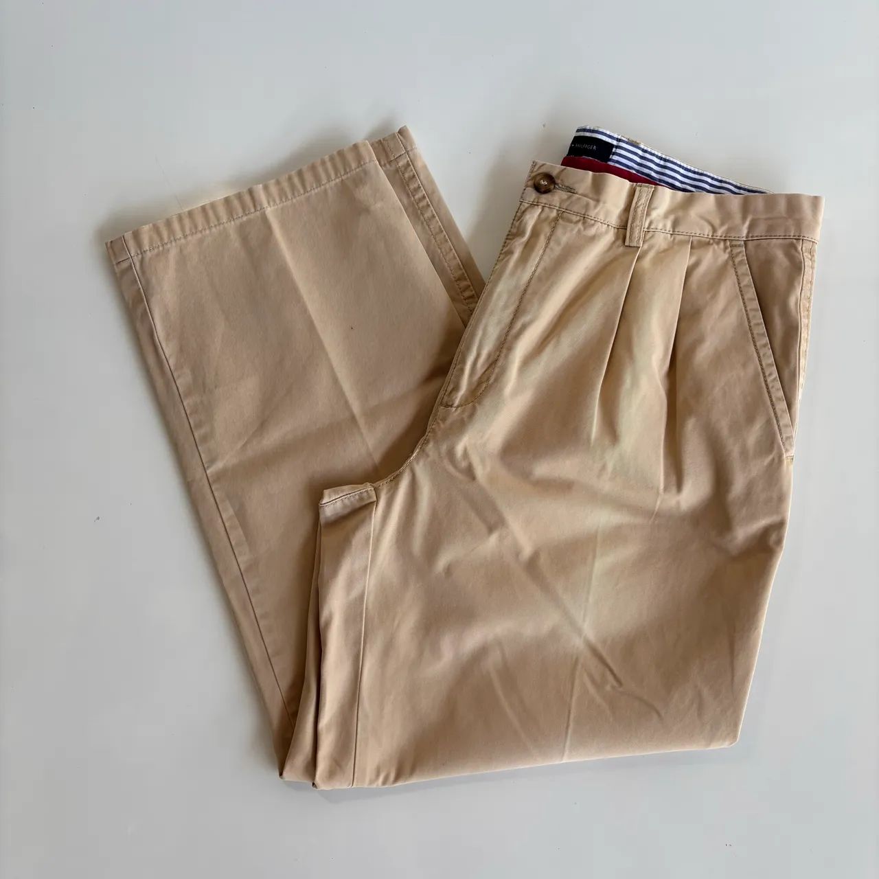 Calça Tommy Hilfiger chino bege  - Foto 2