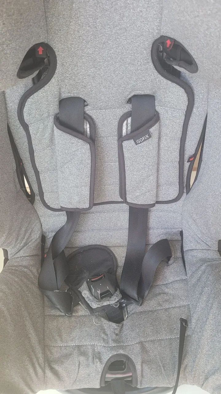 Cadeirinha Safety 1st Multifix com ISOFIX<br>Muito Conservada! - Foto 4