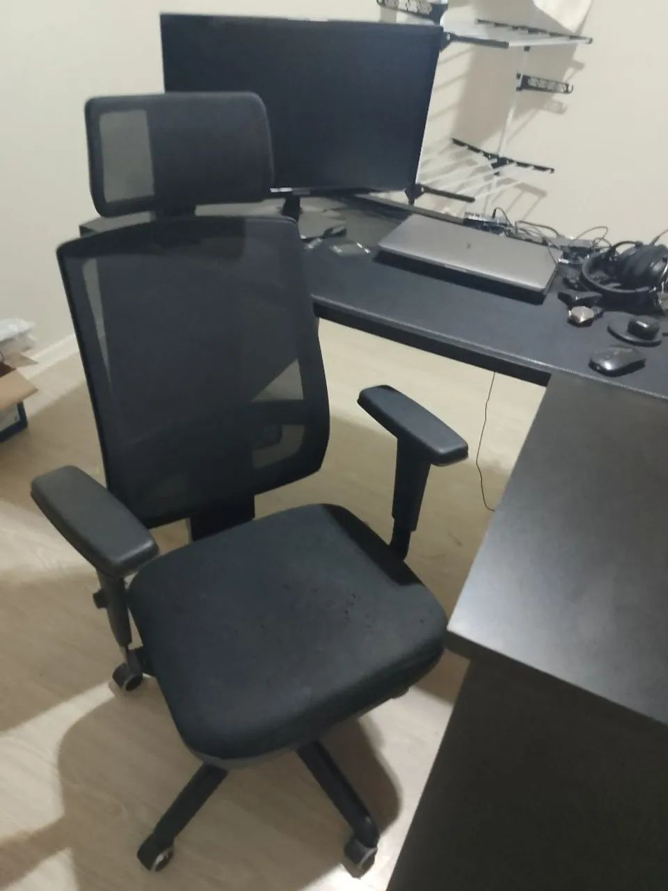 Vendo mesa e cadeira de escritório  - Foto 4
