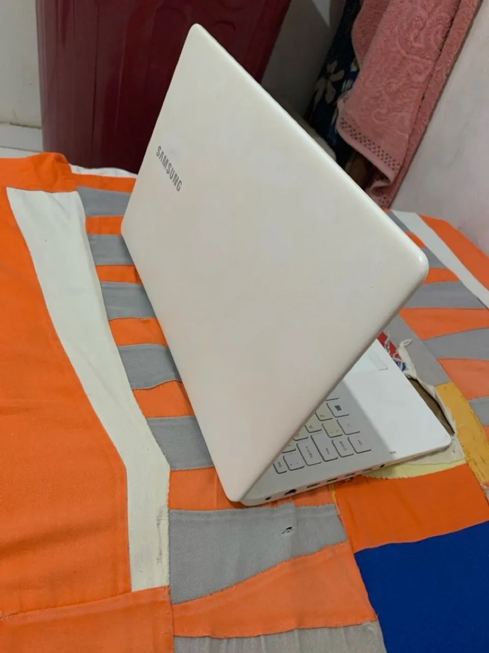 Vendo notebook Samsung  - Foto 2