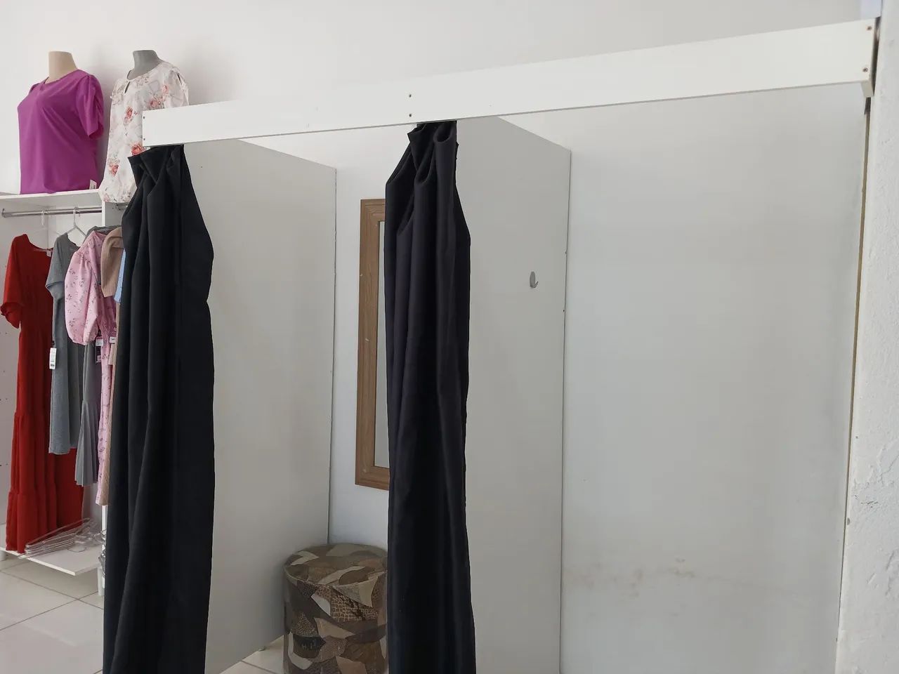 Arara e vestiario para loja - Foto 3