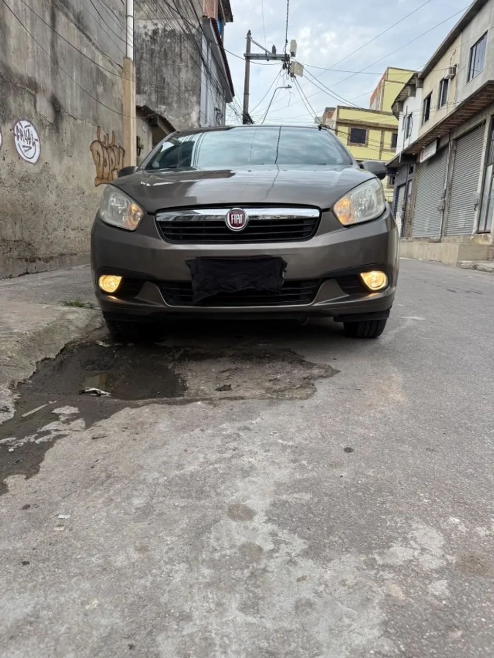Fiat Grand Siena ESSENCE 1.6 FLEX 16V 2013