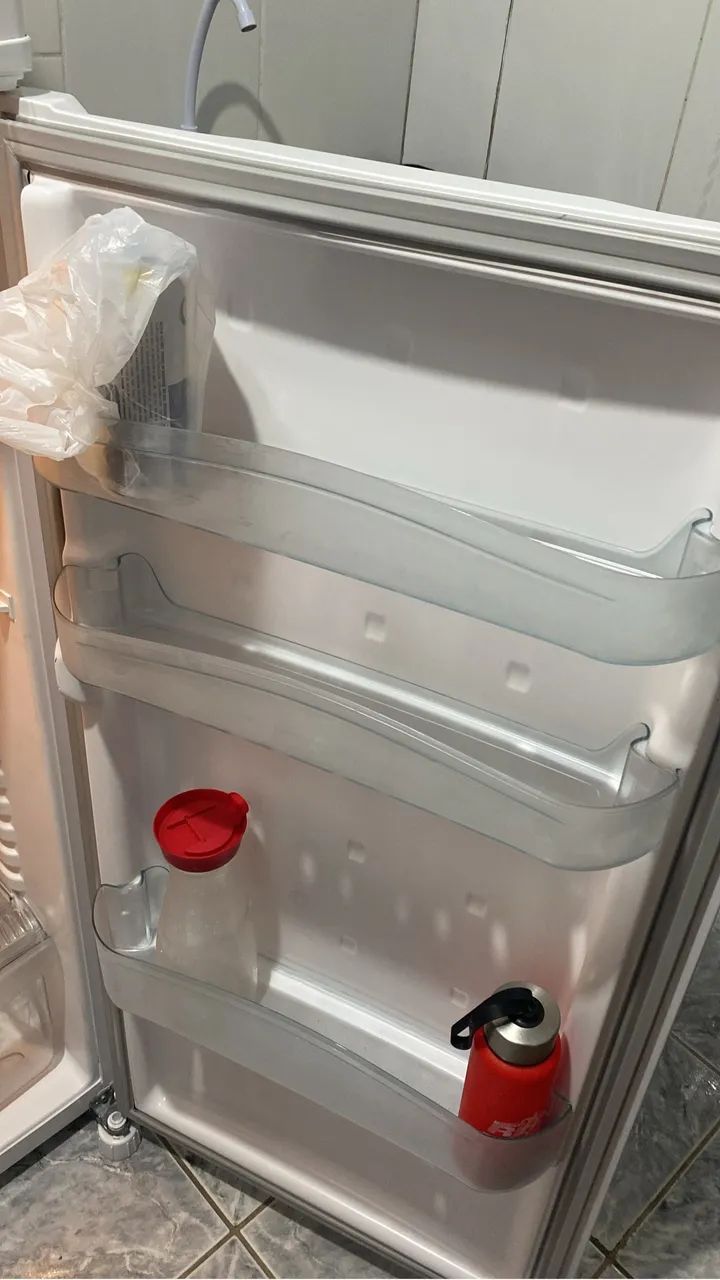 Geladeira NOVA - Foto 2